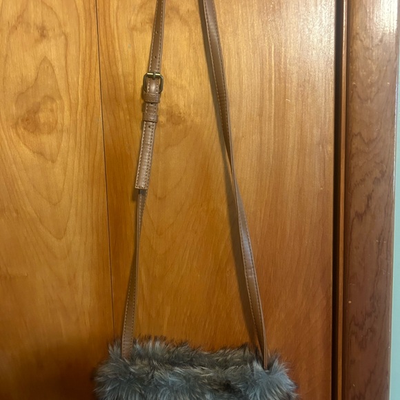 Purse - Picture 2 of 3